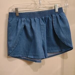 Umgee Open Tulip Denim Shorts